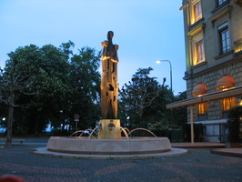 033 Geneva Art 05 10