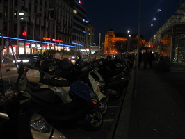 047 Geneva Vespas 05 11